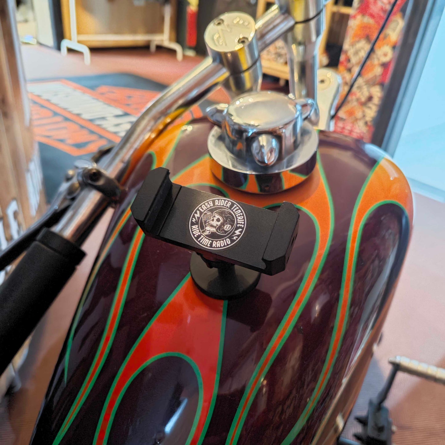 Magnetic Phone Holder - With Stand